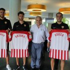 Alfonso García los ha llegado a presentar hasta de tres en tres.