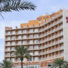 El Gran Hotel Almería en la jornada de ayer tenía ya clientes.