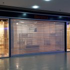 El local de Bershka en el Centro Comercial Mediterráneo, ya cerrado.