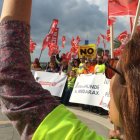 Protesta en Almería contra el cierre de la planta de Gádor.
