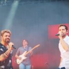 José Zapata y David Bisbal, durante la actuación.