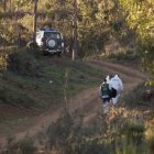 Investigadores de la Guardia Civil, en el lugar de los hechos.