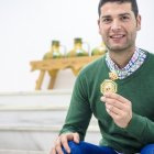Ramón González, con la Medalla de Andalucía.