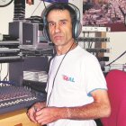 Paco Montoya  ha sido durante más de treinta años el dueño, el promotor, el comercial y el locutor de la emisora Radio Andaluza.