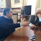 Juan José Segura y Manuel de la Fuente durante su reunión