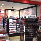 Interior de una de las perfumerías de la cadena malagueña.