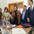 Visita este jueves al Centro de Mayores II de la capital.