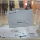 Urna para las elecciones generales.