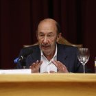 Alfredo Pérez Rubalcaba, durante una conferencia.