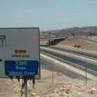 El tramo de la variante de Albox abierto en 2015 (arriba) fue el último inaugurado de la autovía.