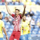 Cabellero marcó un gol legal que fue anulado.