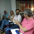 Isaac Vilches recibe el aplauso de su rival, José Rafael Soto.