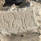 Las formas geométricas halladas ayer en el yacimiento.