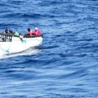 Imagen de archivo de una patera.