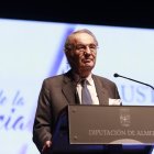 Fausto Romero-Miura, tras recibir la Medalla de Oro de la provincia.