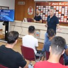 Borbalán se empleó a fondo con la plantilla.