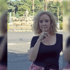 Mar de los Ríos, junto a la Fuente de la Cibeles, en Madrid.