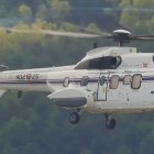 Llega el helicópeto que trasladará los restos de Franco.