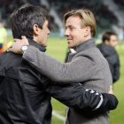 Guti saluda a Pacheta.