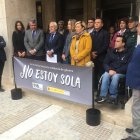 Minuto de silencio en la Subdelegación.