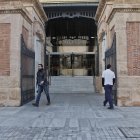 Exterior del Mercado Central de la capital