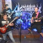 Concierto de Scumbag Millionaire en el pub Dragonfly