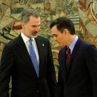 Felipe VI y Pedro Sánchez, este miércoles en la Zarzuela.