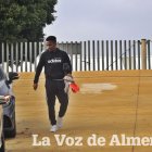 Wilfrid Kaptoum llegando al Estadio Mediterráneo.