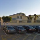 Fachada del colegio Reyes Católicos de Vera. Foto: Google.