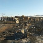 Restos del incendio registrado en el asentamiento Los Nietos en 2018.