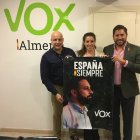 Carlos Fernández, primero por la derecha, ha dado positivo por coronavirus.