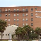 Fachada del centro hospitalario ubicado en El Ejido.