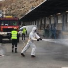 Miembros de la UME este martes 24 en el Puerto de Almería.