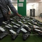 Pistolas expuestas en la Comandancia de Almería para su subasta.