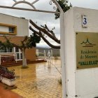 Labores de desinfección en la residencia de mayores Valleluz de Íllar por parte de la UME.