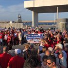 Concentración de protesta contra la descarga del mineral, celebrada el pasado junio.