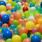 "Es Nuno, tiene cuatro añitos, quien tira las bolas".