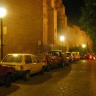 Las calles de la ciudad de madrugada están doblemente vacías estos días, como esta calle Velázquez.