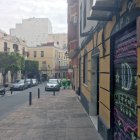 La Plaza Masnou, una de las tradicionales zonas de marcha de Almería, desde los año 70 y 80, ahora vacía.