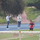 Guti y Muñoz siguiendo el primer entrenamiento.
