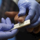 Hasta el 22 de mayo, la Junta ha realizado más de 500.000 pruebas a sanitarios y oficiales, entre otros.