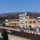 Accidente contra el carril bici del puente de la Avenida del Mediterráneo.