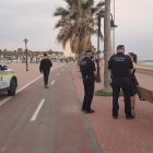 La Policía Local de Adra, en labores de vigilancia en el municipio almeriense.