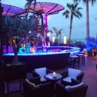 Imagen del tercer local cerrado en Mojácar, el Lua.