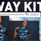 La segunda camiseta UDA.