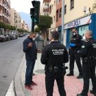 La Policía Local controla a los enfermos de covid en El Ejido.