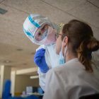 Realización de pruebas PCR.