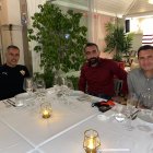 La mesa presidencial estuvo muy animada hablando de fichajes.