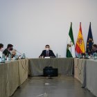 Juanma Moreno preside el Consejo Asesor de Alertas de Salud Pública de Alto Impacto.