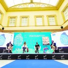 Ambas estuvieron acompañadas por Enrique Iznaola y Manuel Guzmán.